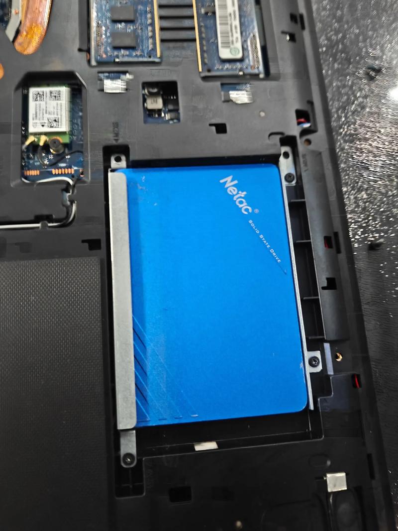 Internal laptop storage hardware installation