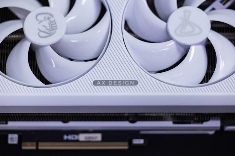 AX电竞叛客RTX 5090 D X3W vs 精影GTX560SE 深度对比：跨越时代的显卡对决