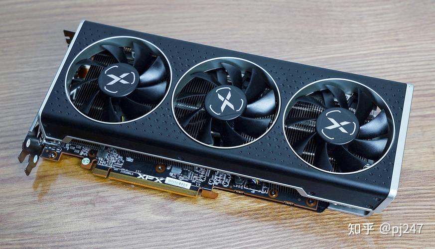 电脑硬件选购场景