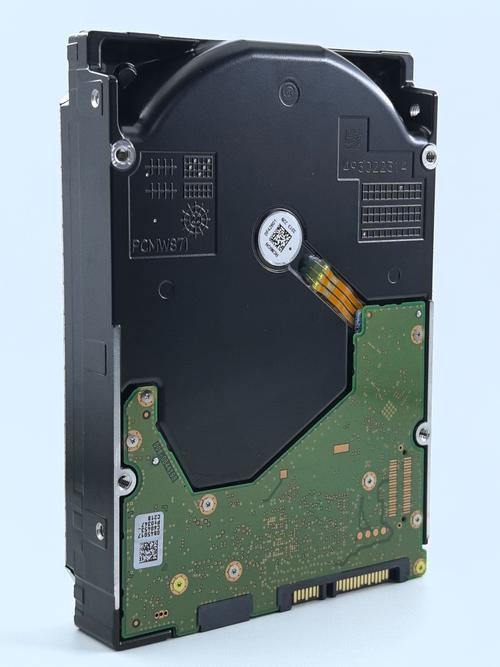 kdnra 12TB 企业级硬盘深度评测：海量存储的可靠选择