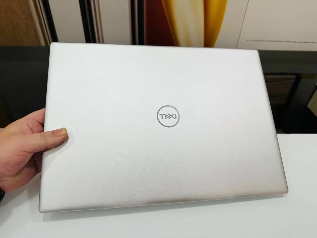 硬盘内部机械结构