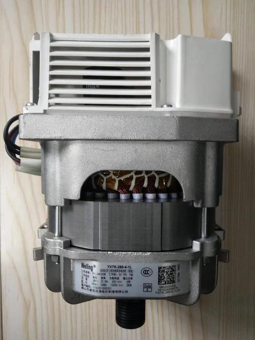 NAS storage system with hard drives