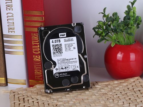 电脑内部硬盘冷却环境