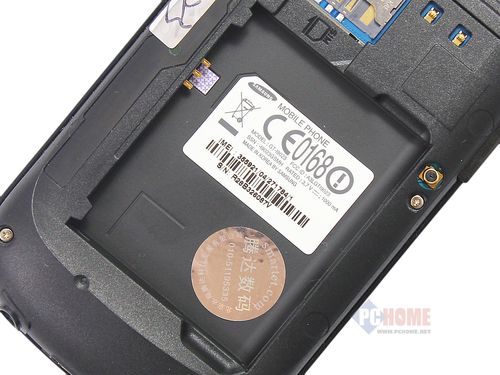 机箱内部硬盘散热环境