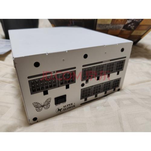 振华 LEADEX G850 金牌全模组电源深度评测：850W 稳定输出与白色美学完美结合