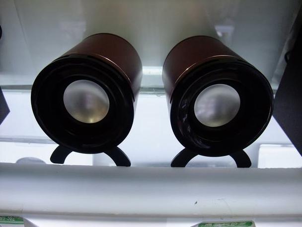 雅兰仕V2 笔记本音箱深度评测：39元入门级2.0音箱的性价比之选