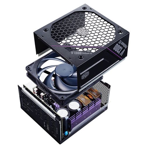 电脑电源内部电路板与电容细节