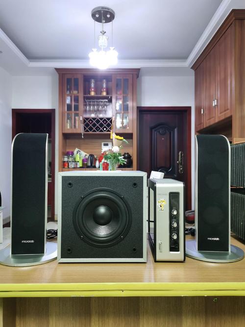Affordable desktop speaker setup for office