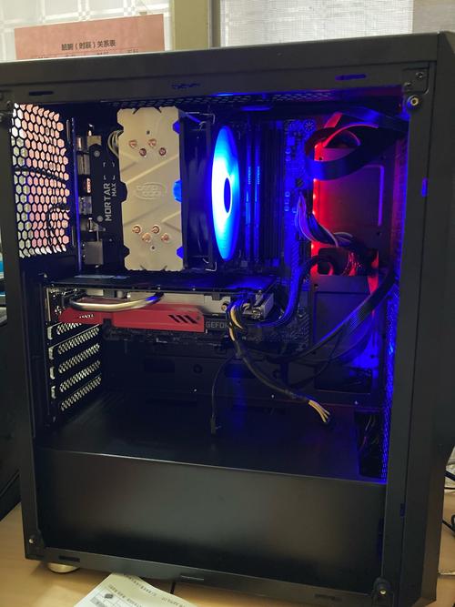 电脑电源内部散热