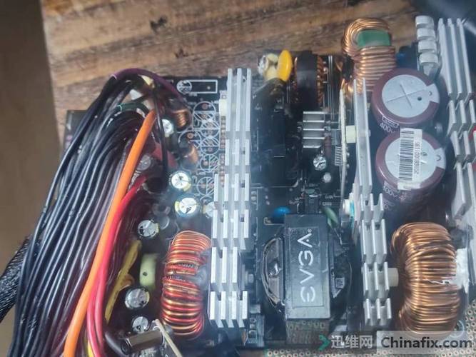 EVGA 850 BQ 电源内部结构