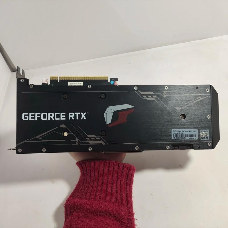 用户选购显卡场景