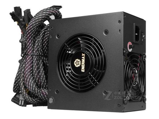 电脑机箱内部电源安装环境