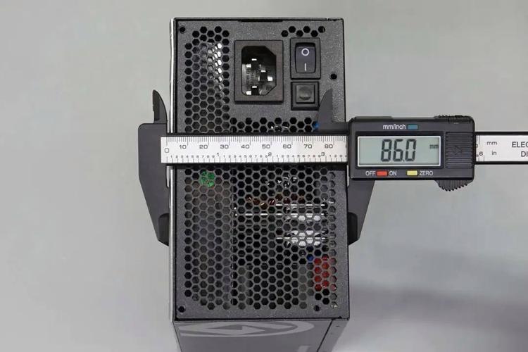 Black PSU with cooling design