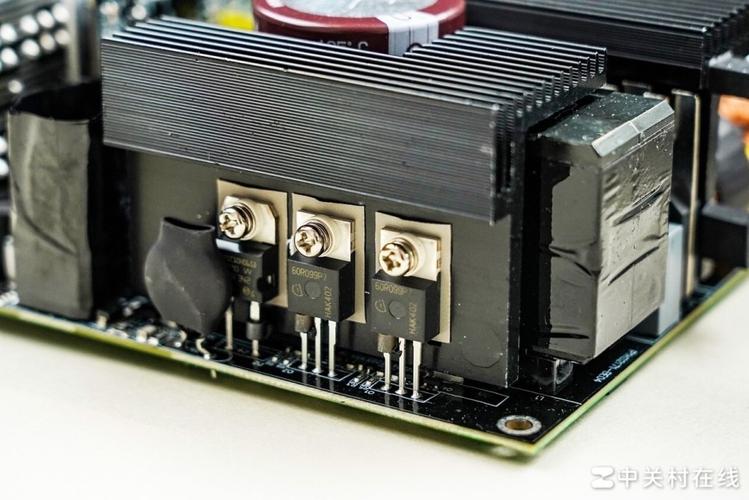 白色主机电源安装建议
