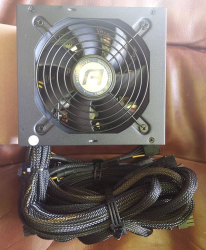 安钛克 TP-750C 深度评测：750W 金牌非模组电源 性价比之选