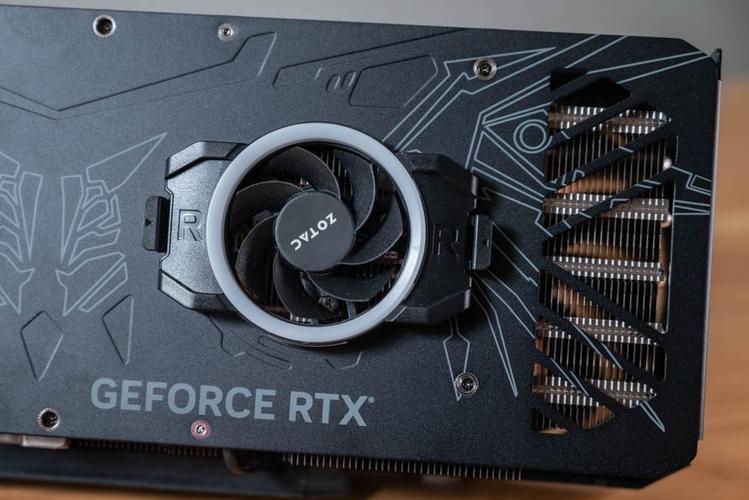 高性能游戏电脑运行画面