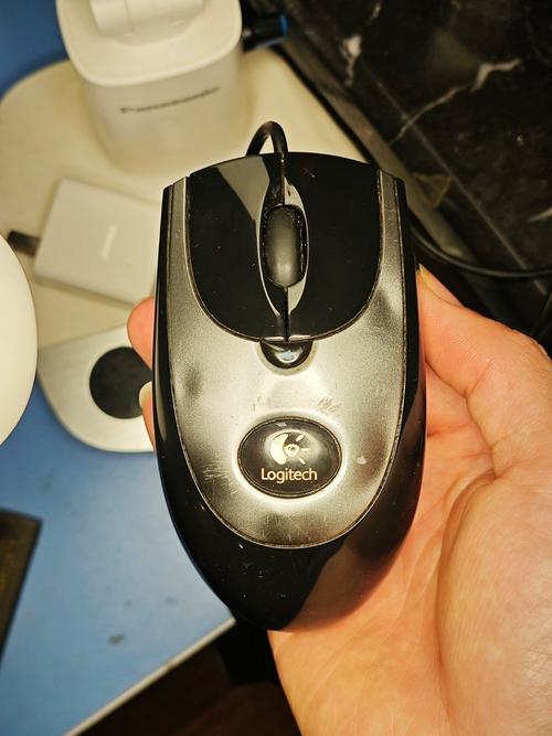 Gaming mouse and keyboard setup in use