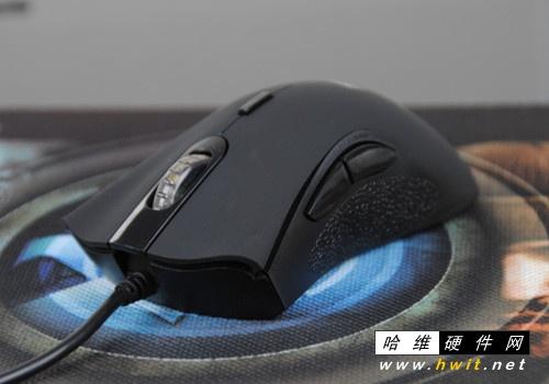 Gaming mouse hardware details and buttons