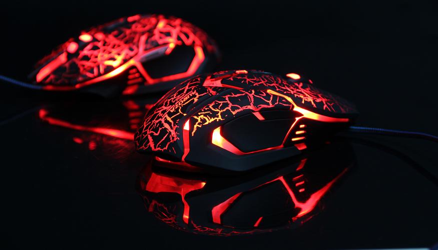 Gaming mouse in esports performance test