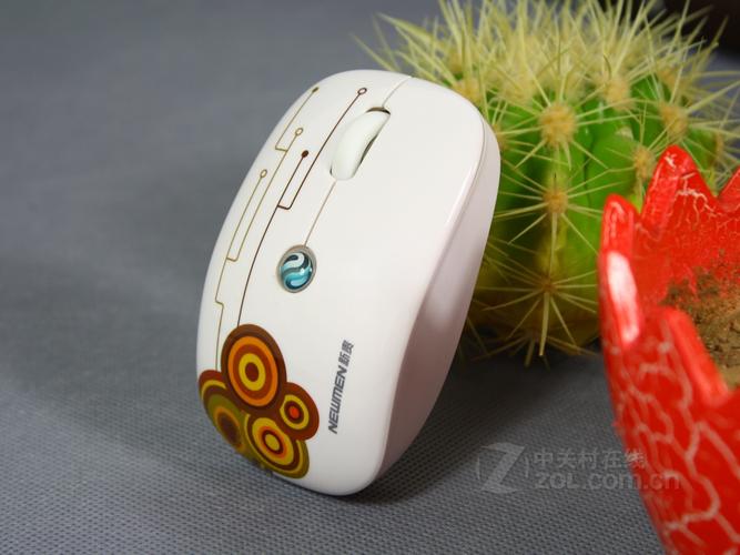 鼠标核心规格细节展示