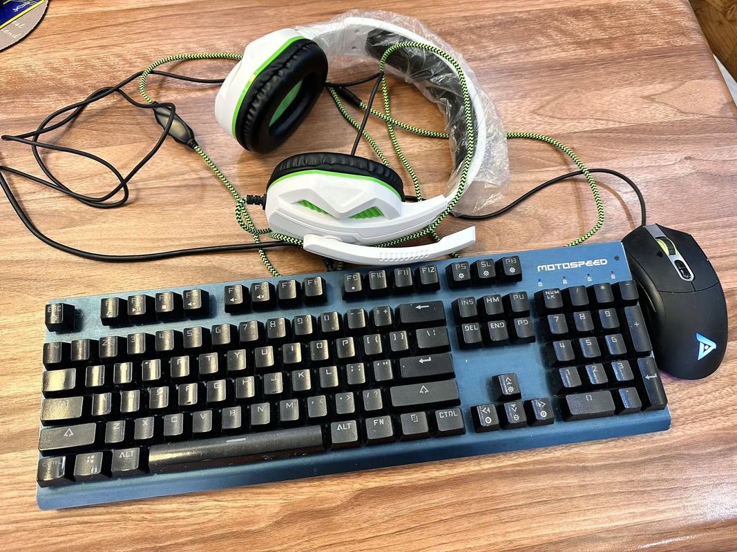 鼠标电池与充电场景