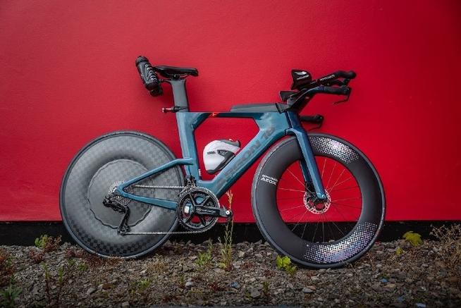 多彩鼠标产品细节特写