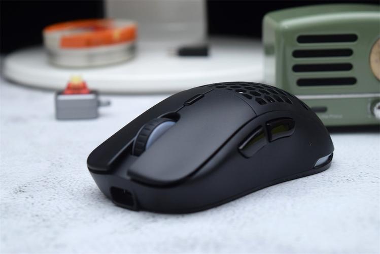 游戏鼠标购买决策场景