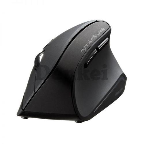 laptop mouse on desk
