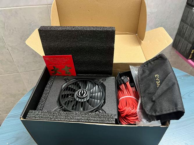 电源风扇与散热设计细节