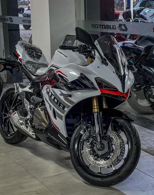 电源购买与安装场景