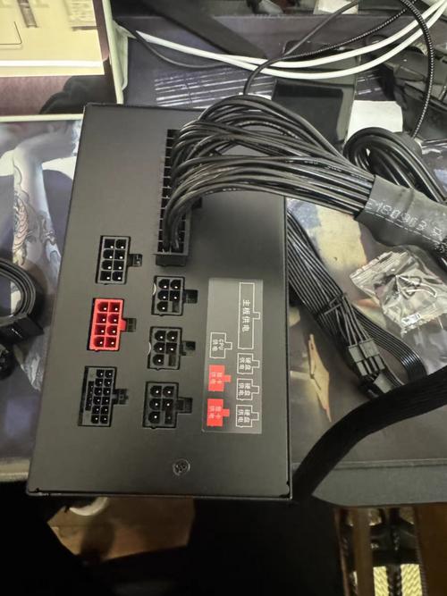 航嘉WD750K 750W金牌电源评测：ATX 3.1稳定供电，高性价比之选