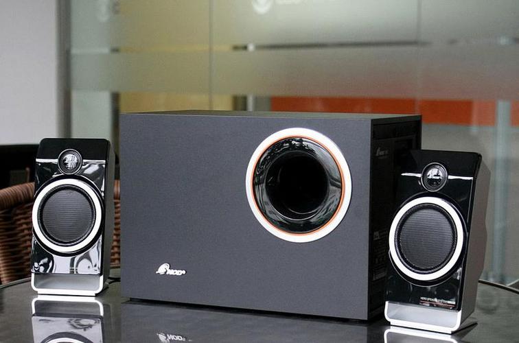 音箱购买与桌面搭配建议