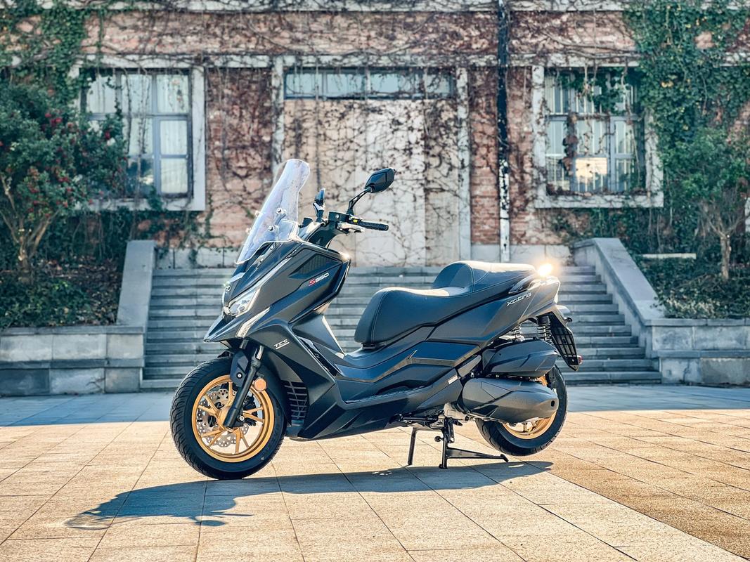 电源购买决策场景