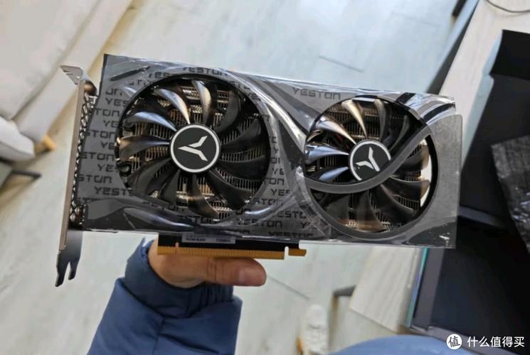 盈通RTX 3060萌宠版 vs 蓝宝石HD 6770 深度对比