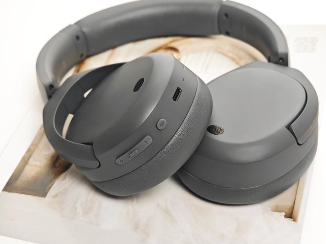 Audio device thermal performance close view