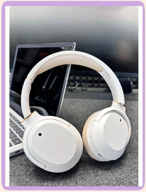 Modern audio device purchase decision scene