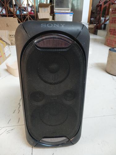 Party speaker with LED lights and vibrant colors