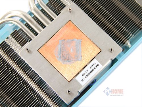 HIS 6850 IceQ X 散热风扇特写