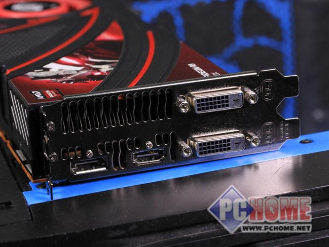 PC机箱内显卡安装设计细节