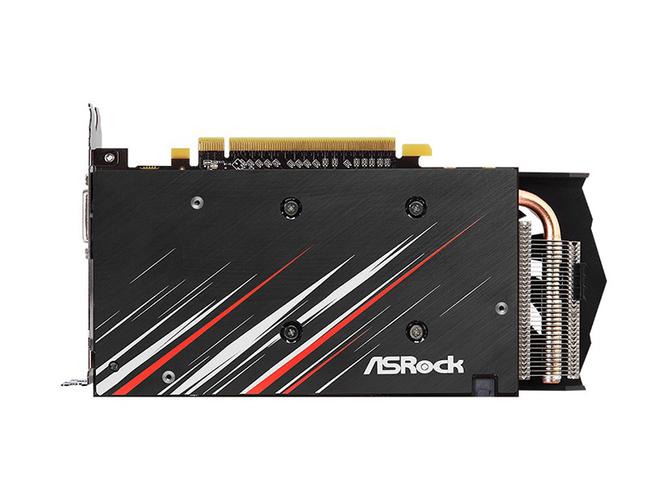 电脑硬件选购场景