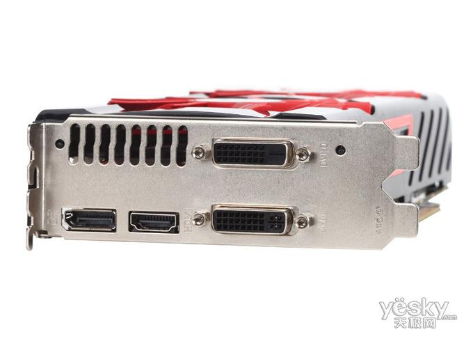铭瑄 R9 380终结者4G散热器细节