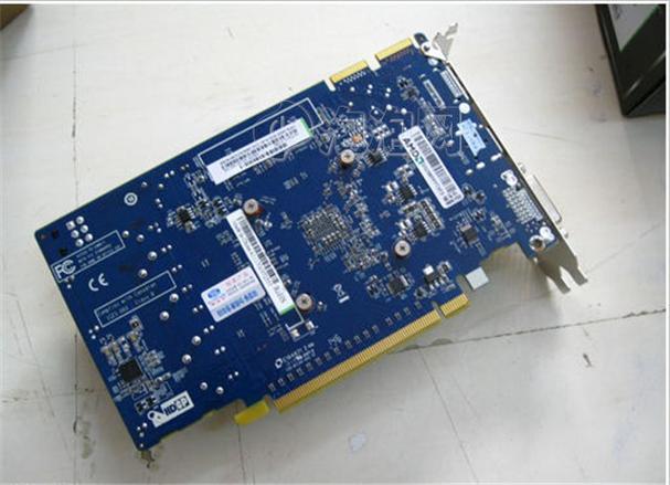 HD6950产品包装与购买场景