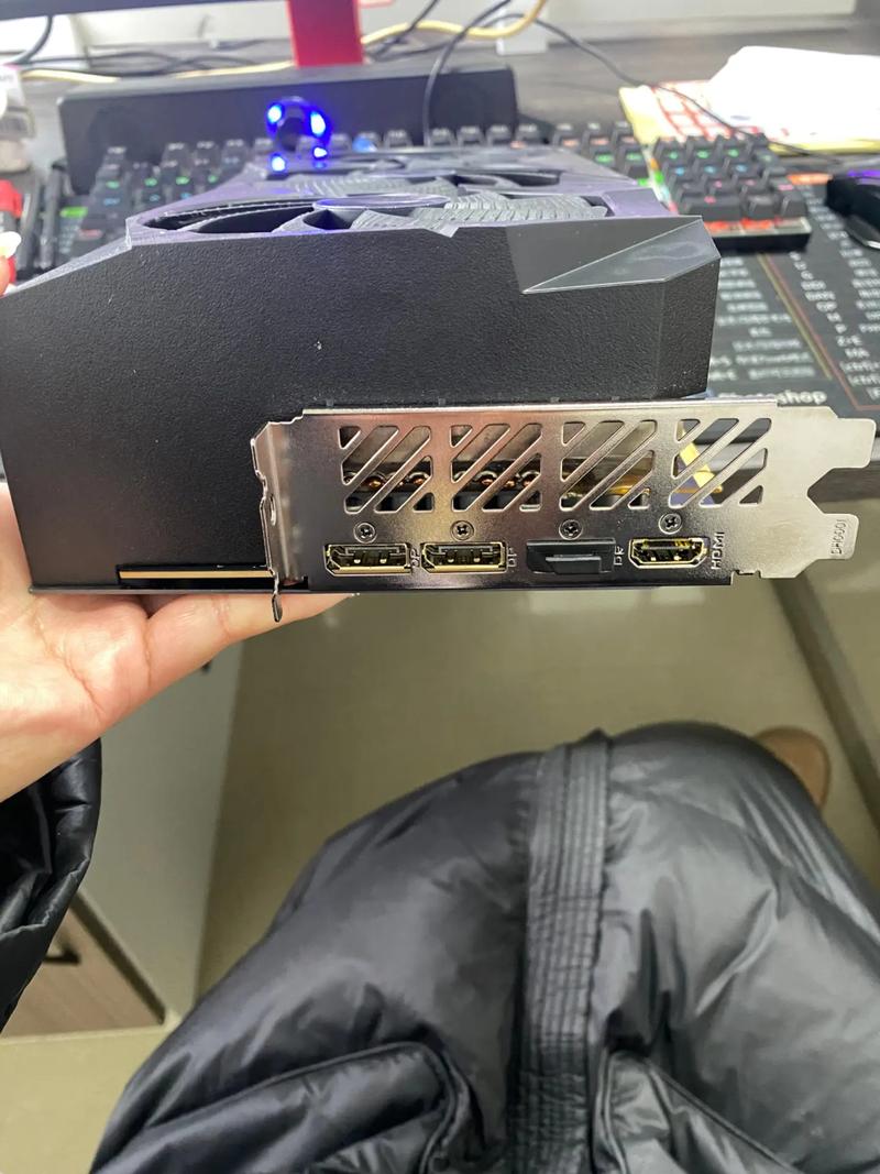 高端GPU核心架构展示