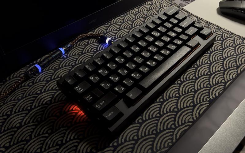 GANSS G61-MAGHE 阳极黑评测：8000Hz轮询率 + 铝合金客制化小钢炮键盘