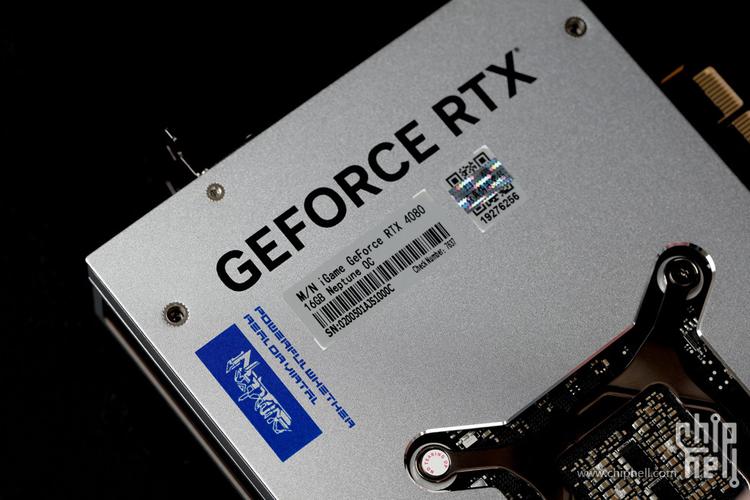 价格与性价比分析图表