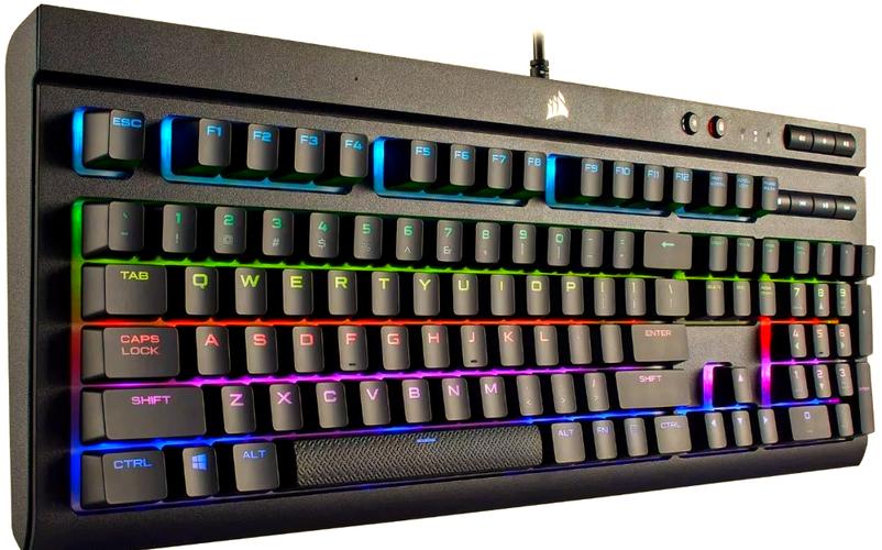 美商海盗船 K68 机械键盘深度评测：红光游戏利器，手感与耐用并存