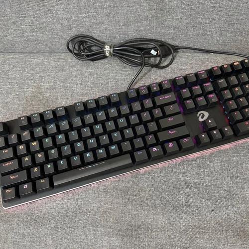 键盘办公游戏使用场景