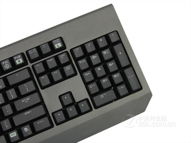 Razer 黑寡妇蜘蛛终极版《质量效应3》典藏版键盘深度评测：经典机械青轴的游戏收藏之选