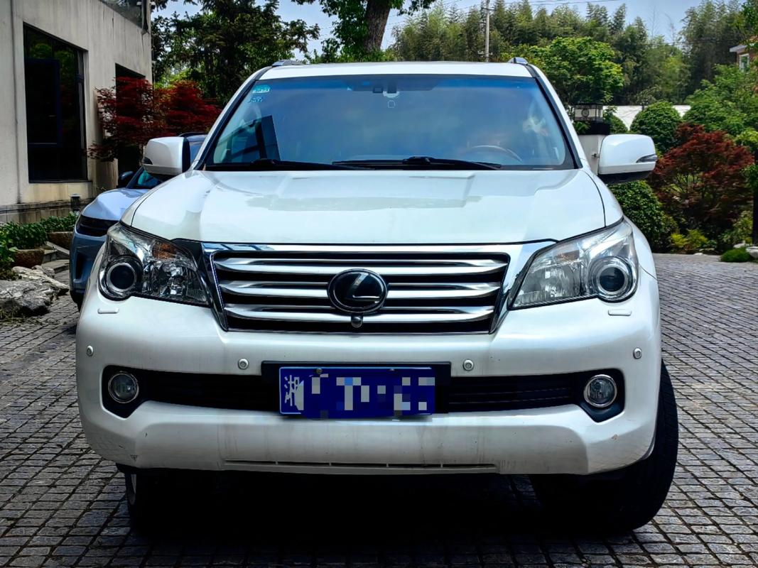 lzqly LX-400 一体式水冷散热器评测：入门级彩光3线版性价比之选