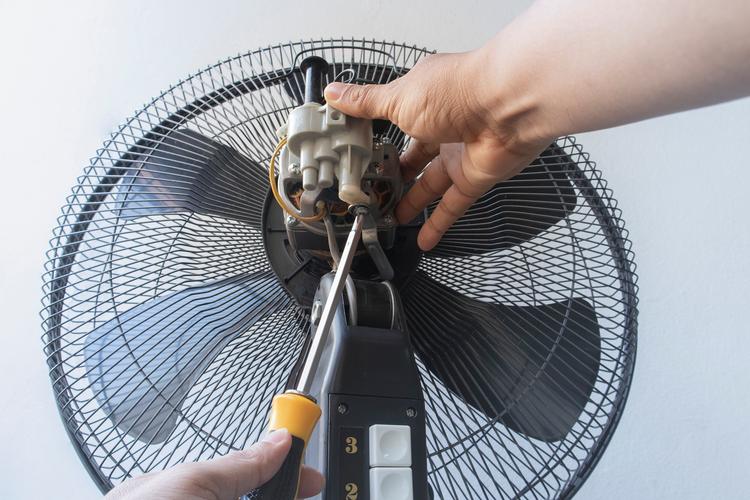 Affordable air cooler installation